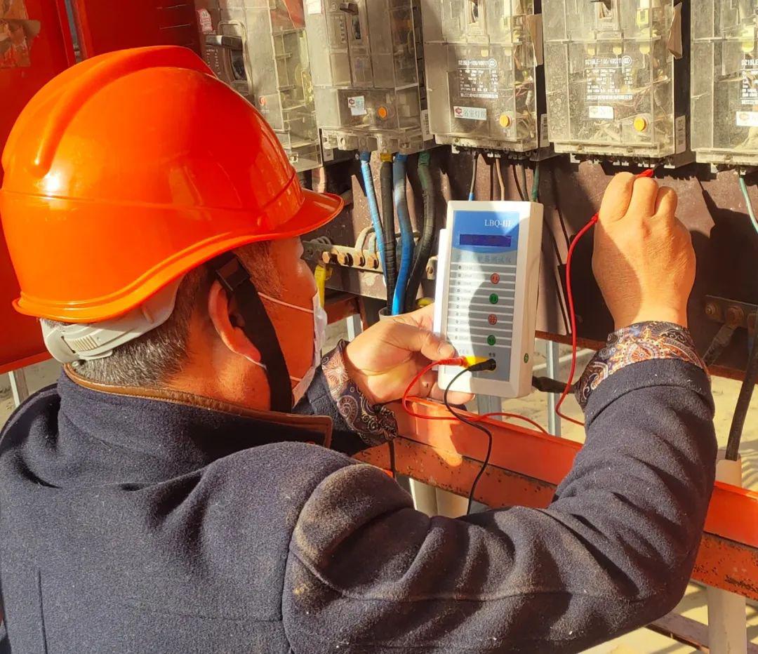 第三項目部深入開展機電設備接地隱患大排查，筑牢安全生產防線